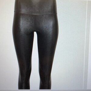 Wilfred free Daria faux leather skinny pants